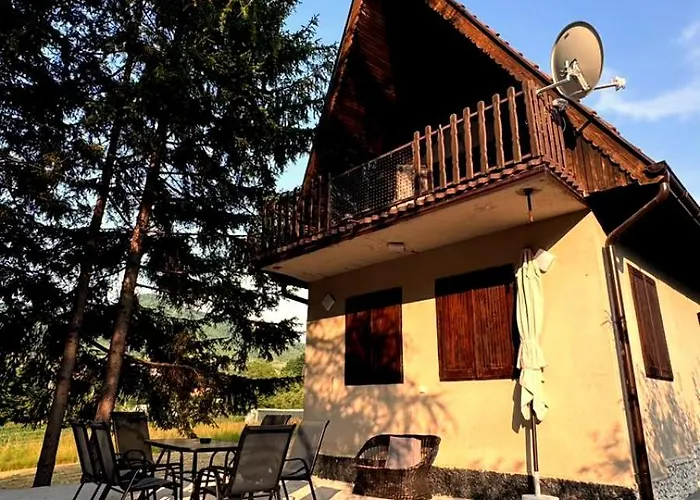 Zbilje Visoko, Bosnian Pyramids Horská chata Visoko